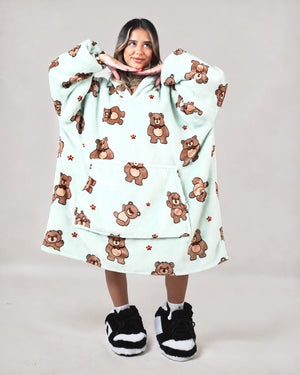 Cozy Bears 🧸 – Oversized Hoodie Blanket