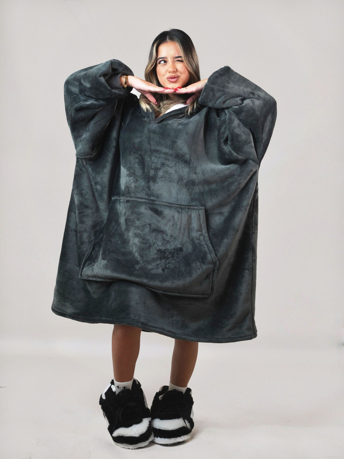Cozy Black hoodie blanket in black, Front View - Cozify Lebanon